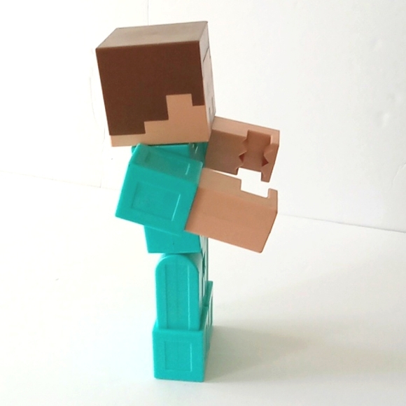 Minecraft Steve Diamond Armor - Picture 3 of 4
